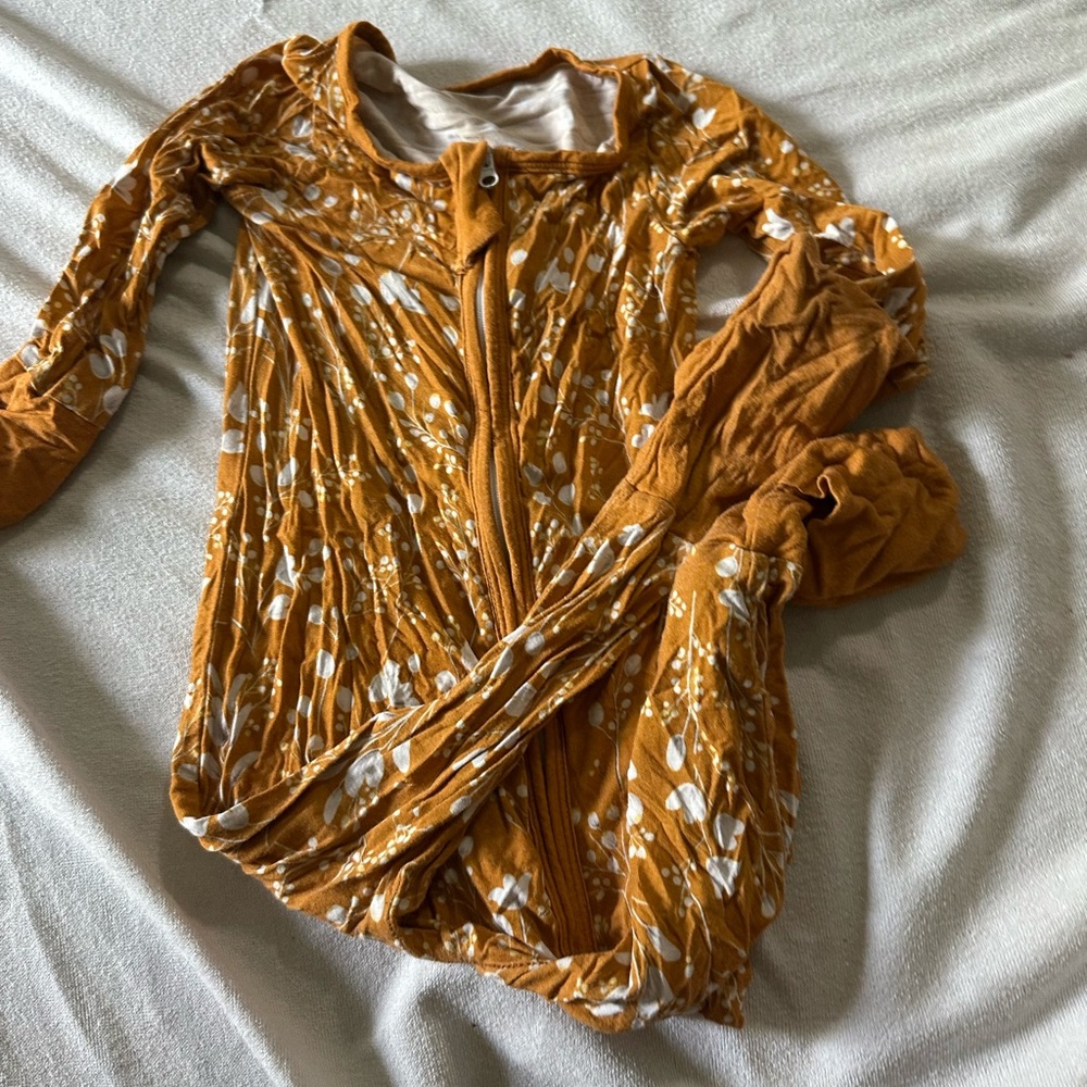 KLR Bamboo long sleeve zip up